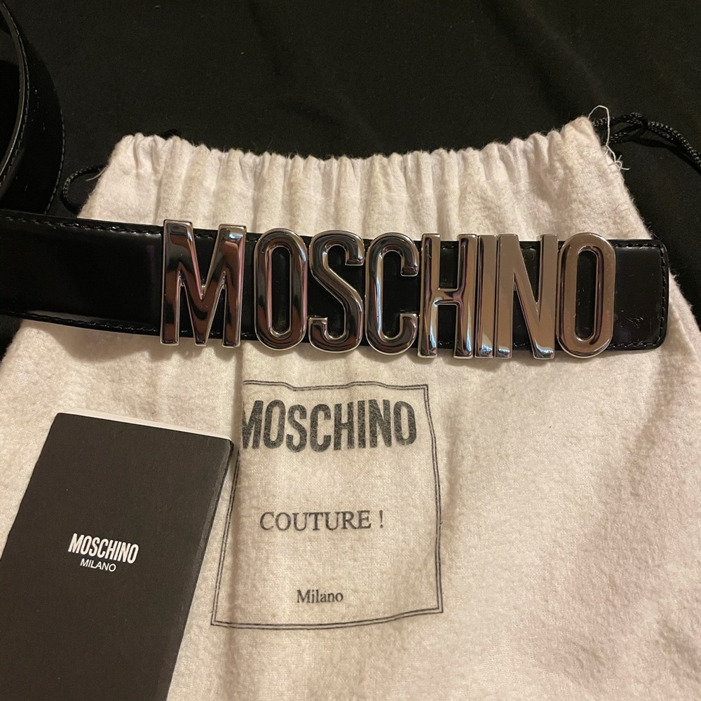 Moschino Leather belt